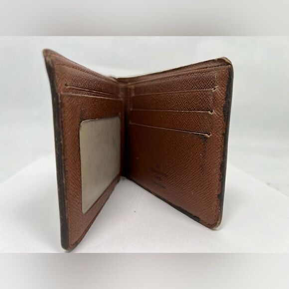 Louis Vuitton Monogram Billfold Wallet - Picture 3 of 9